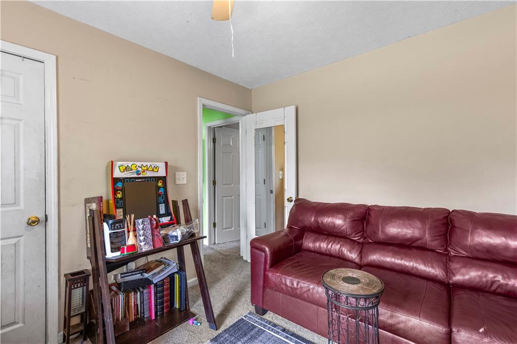 315 E Central Avenue Property Photo 8