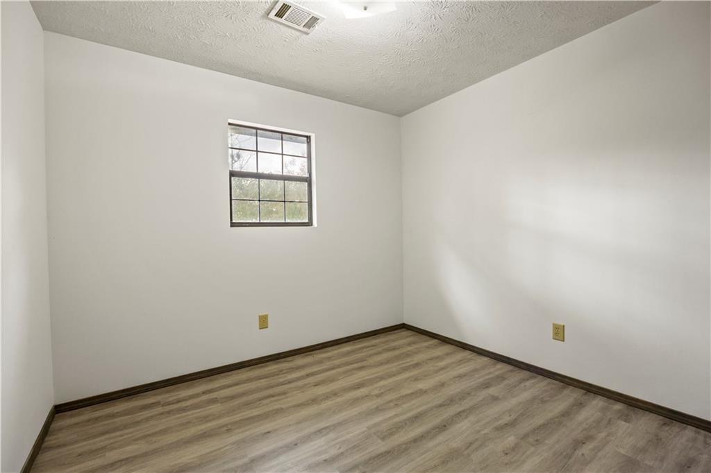 181 Lower Wirebridge Road Property Photo 17