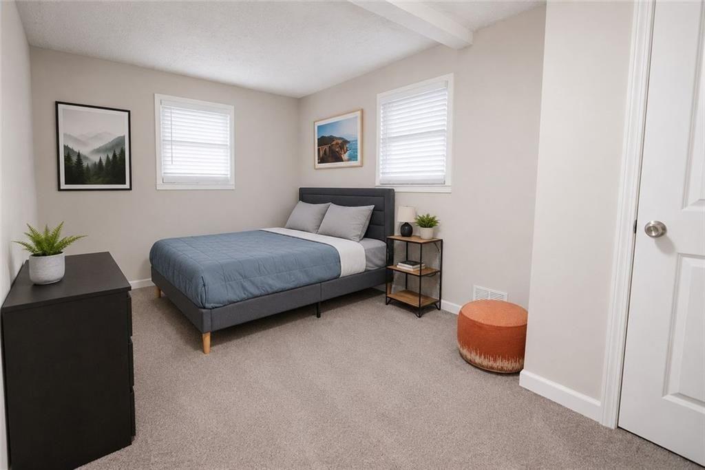 5656 Handley Boulevard Property Photo 8