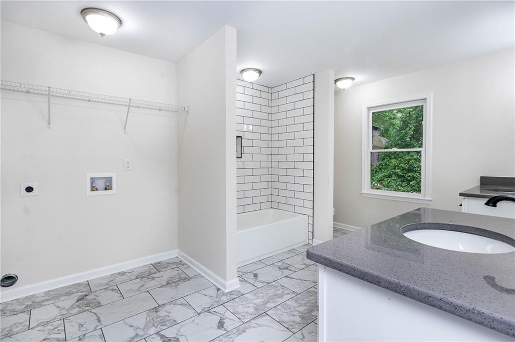 105 Mountain View Drive Property Photo 4