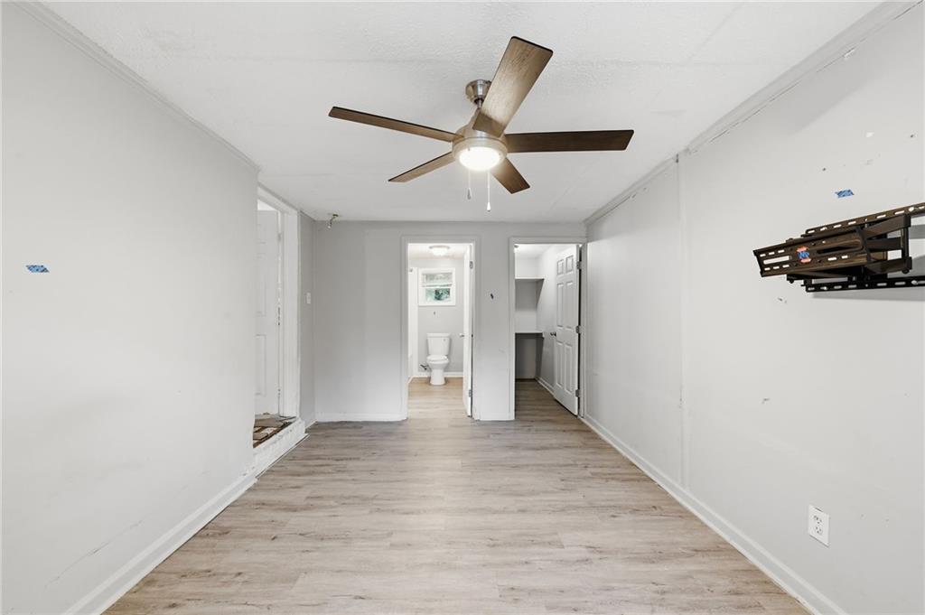 1112 Valley View Road Se Property Photo 25