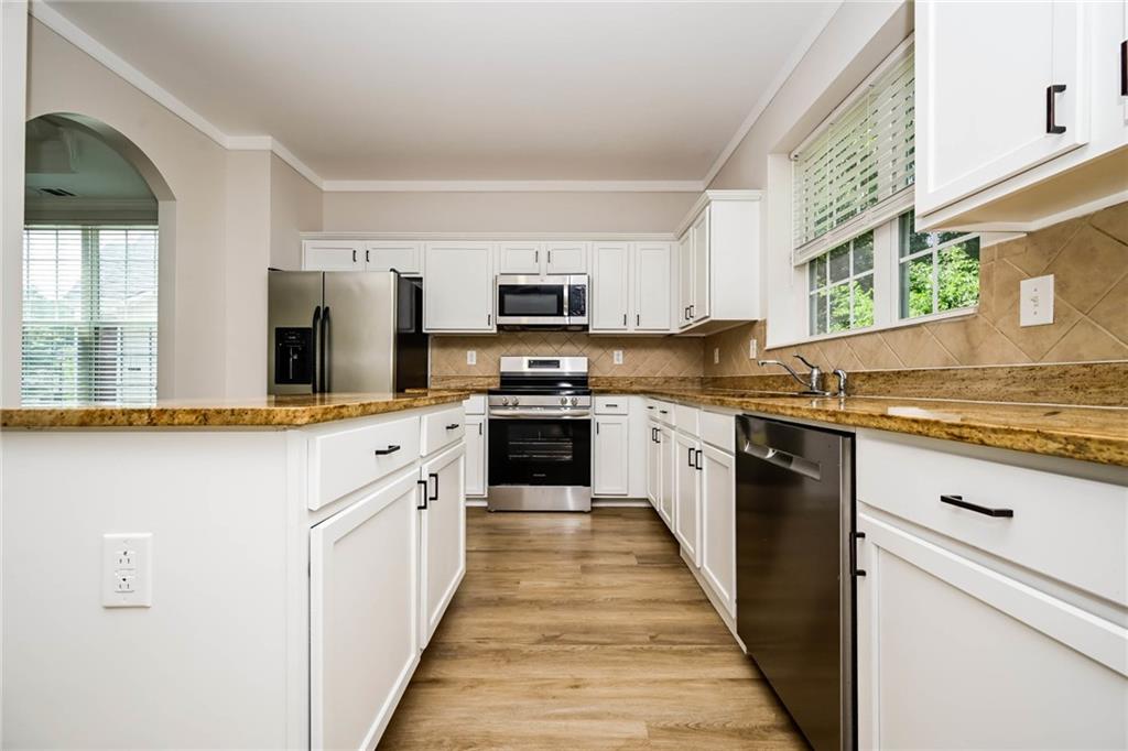 7804965 Property Photo 7