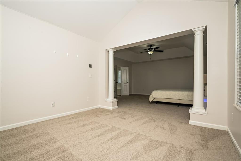 7804965 Property Photo 10