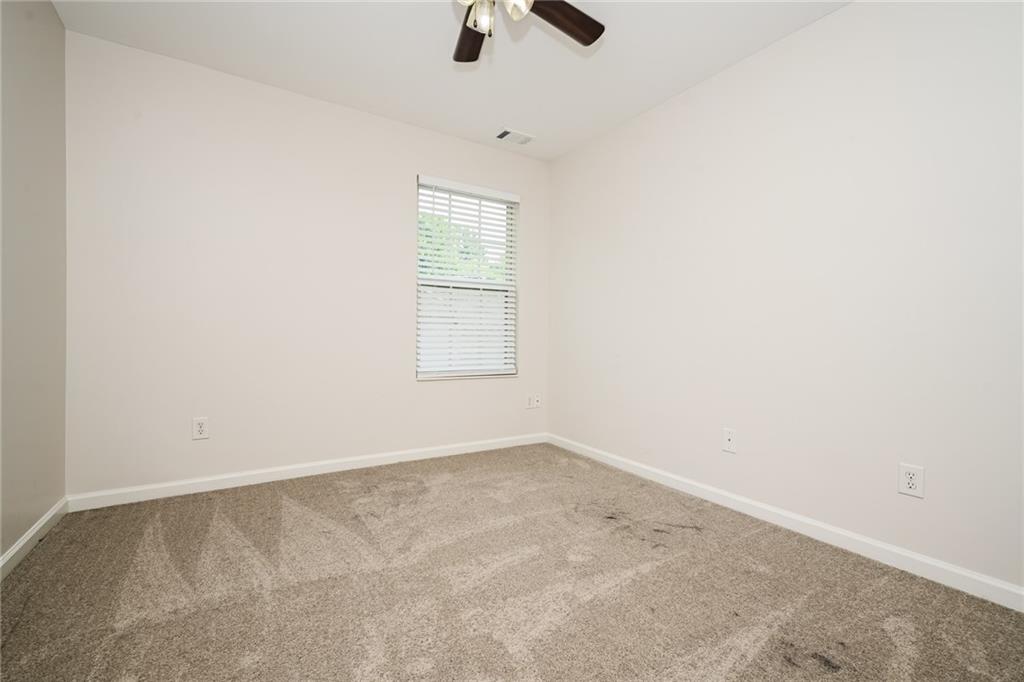 7804965 Property Photo 14