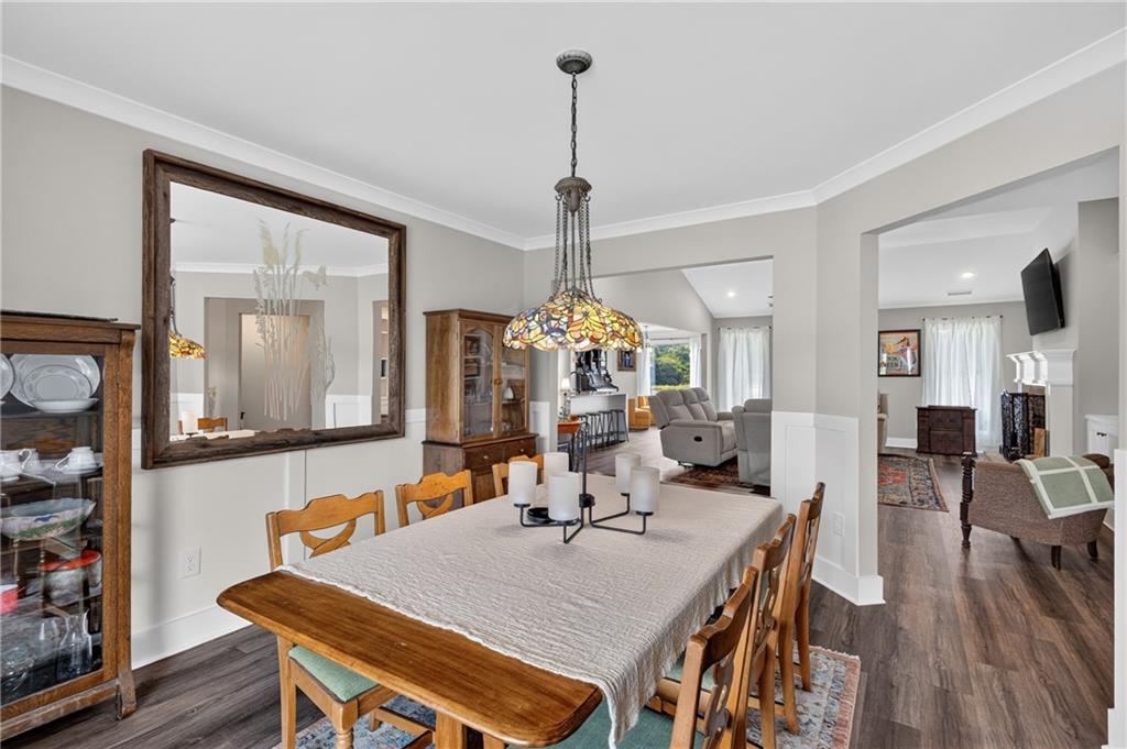 198 Advent Drive Property Photo 7