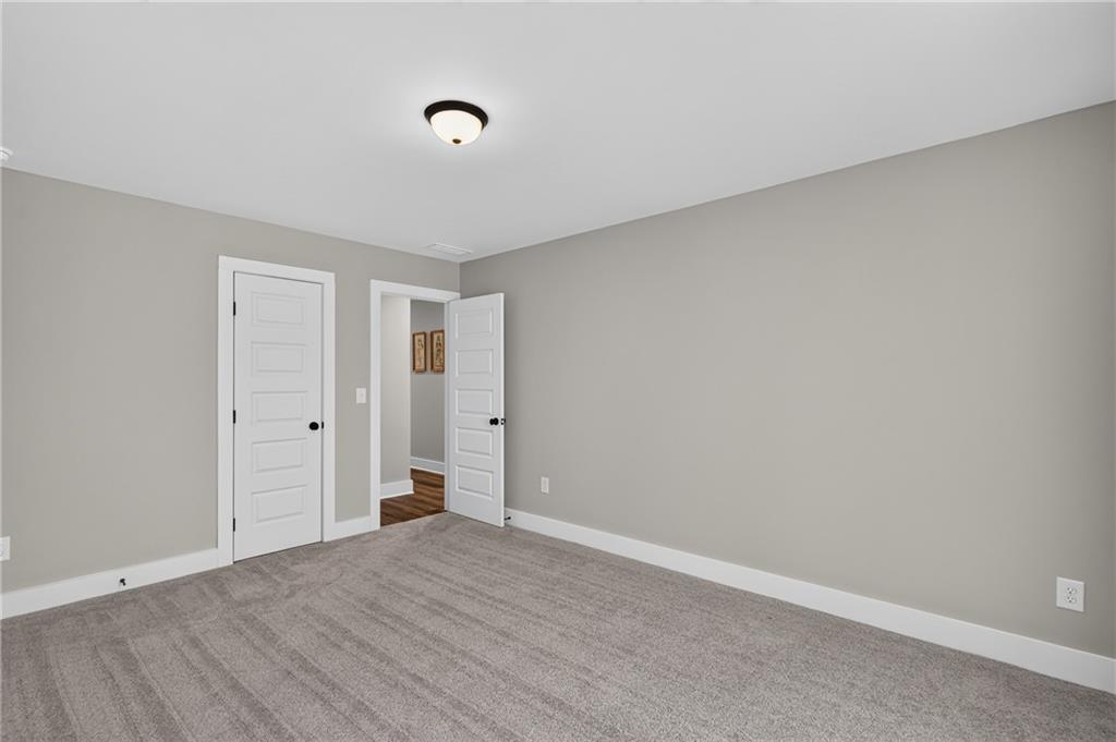 198 Advent Drive Property Photo 22