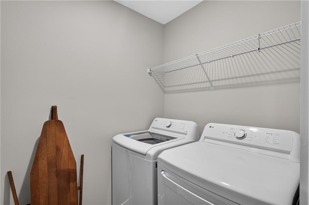 198 Advent Drive Property Photo 31