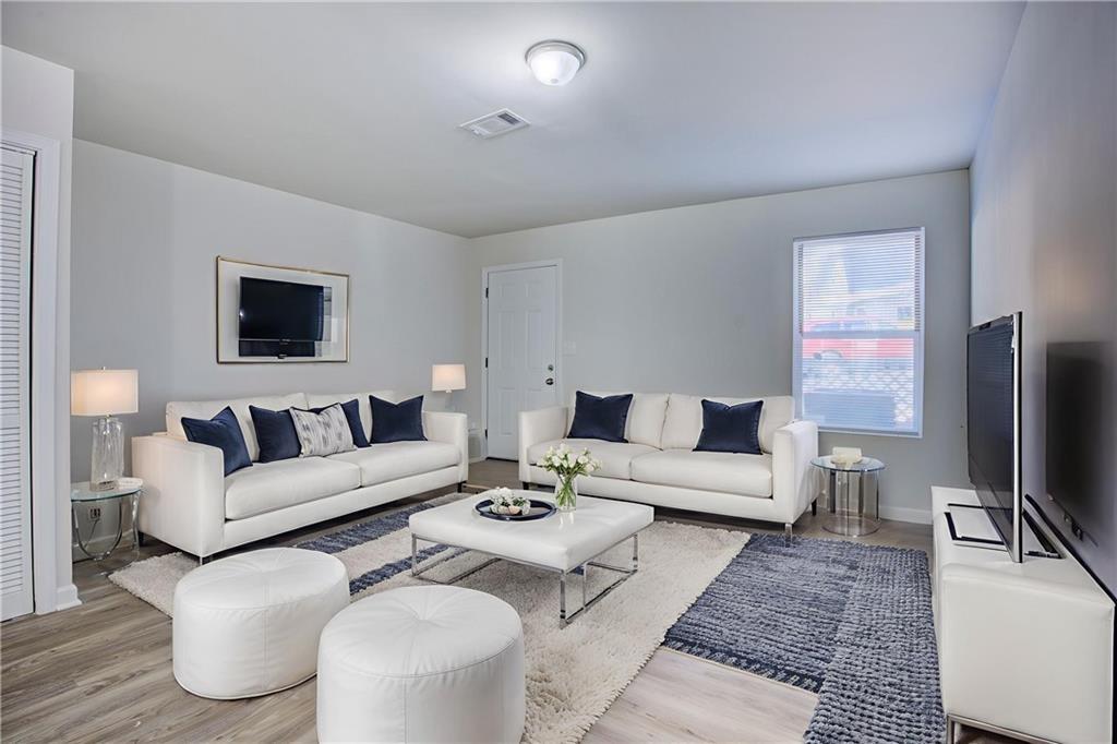 2340 Beaver Ruin Road Unit 15