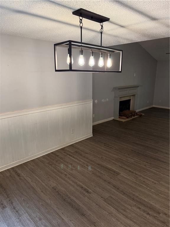 2023 Emerald Pointe Drive Property Photo 4