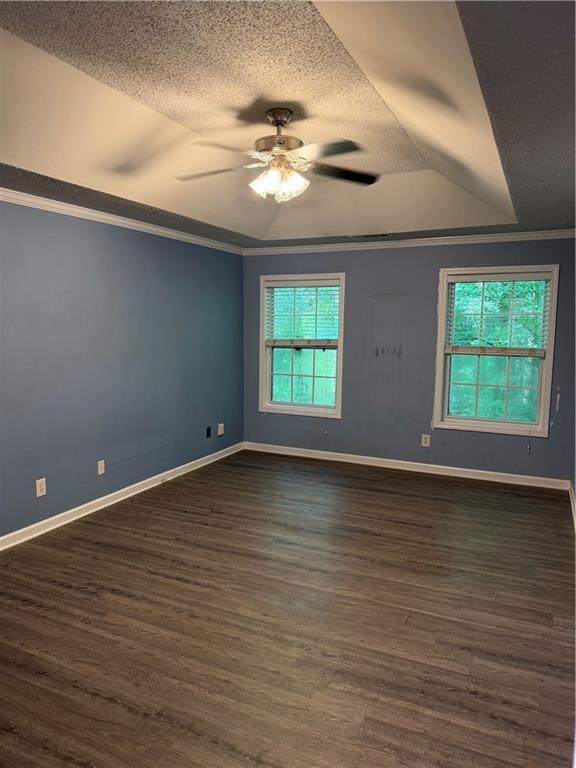 2023 Emerald Pointe Drive Property Photo 8