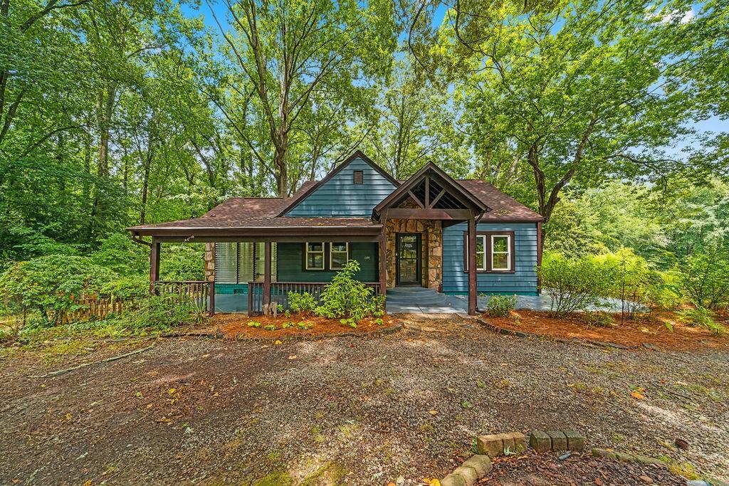 104 Olive Springs Place Se Property Photo 1