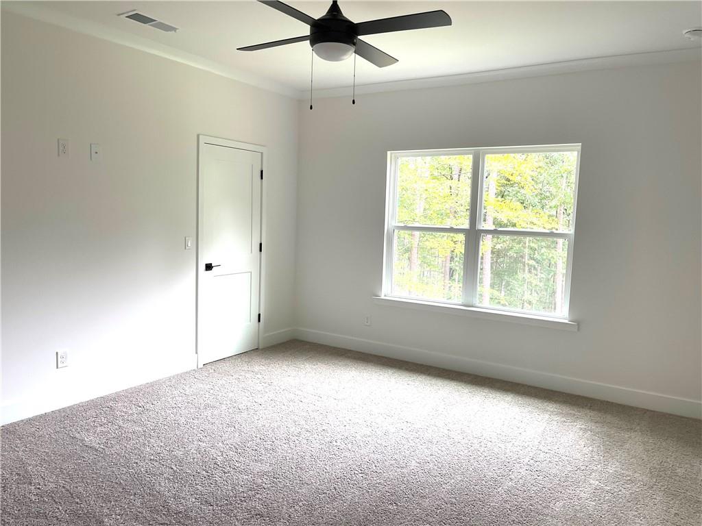 200 Blackberry Court Property Photo 8