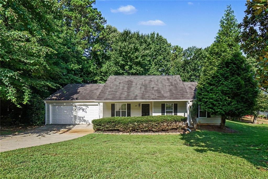 529 Bluff Court Property Photo 1