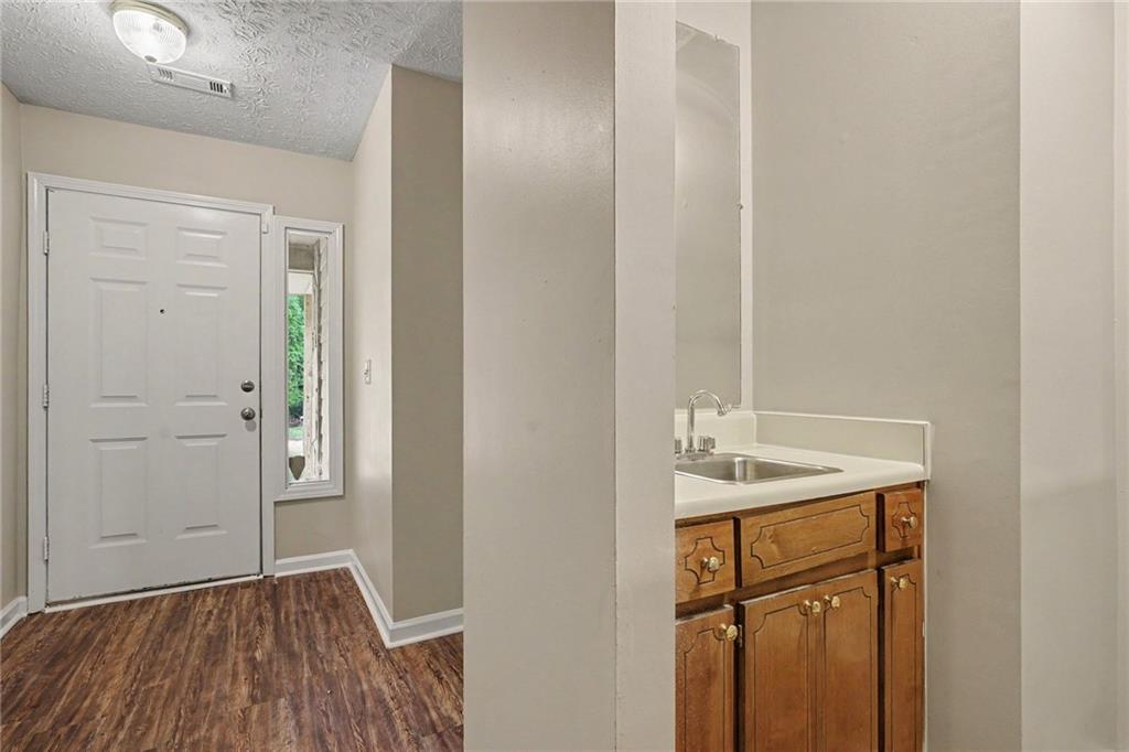 2900 Rosecommons Drive Property Photo 4