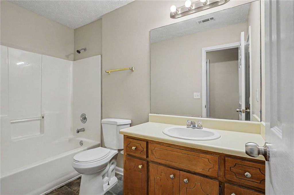 2900 Rosecommons Drive Property Photo 24