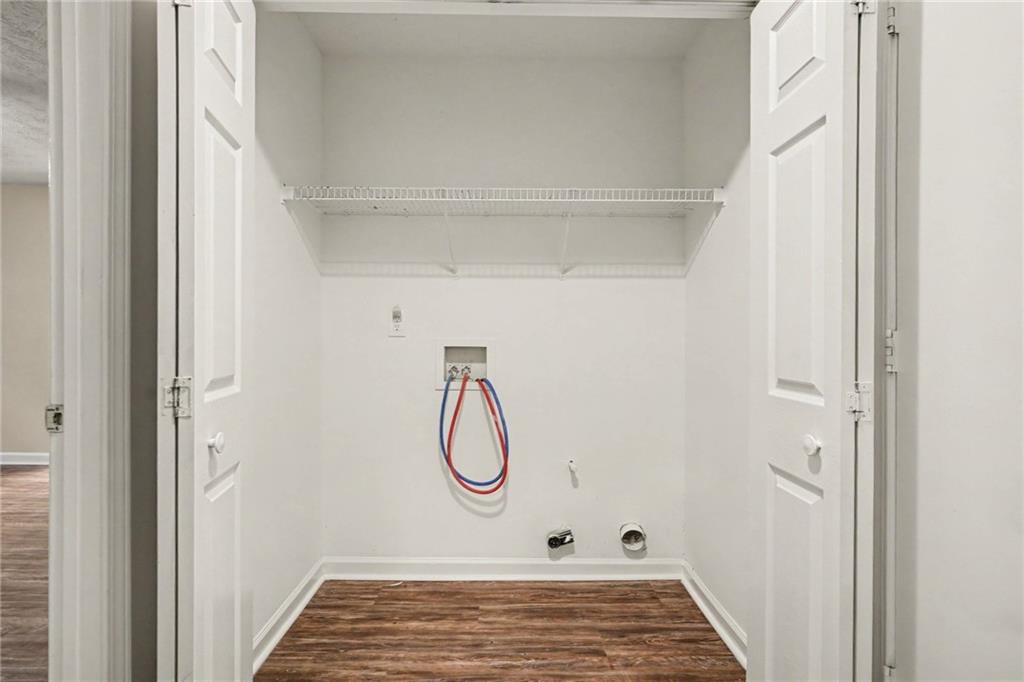 2900 Rosecommons Drive Property Photo 26