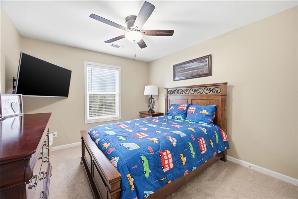 536 Oakside Place Property Photo 19
