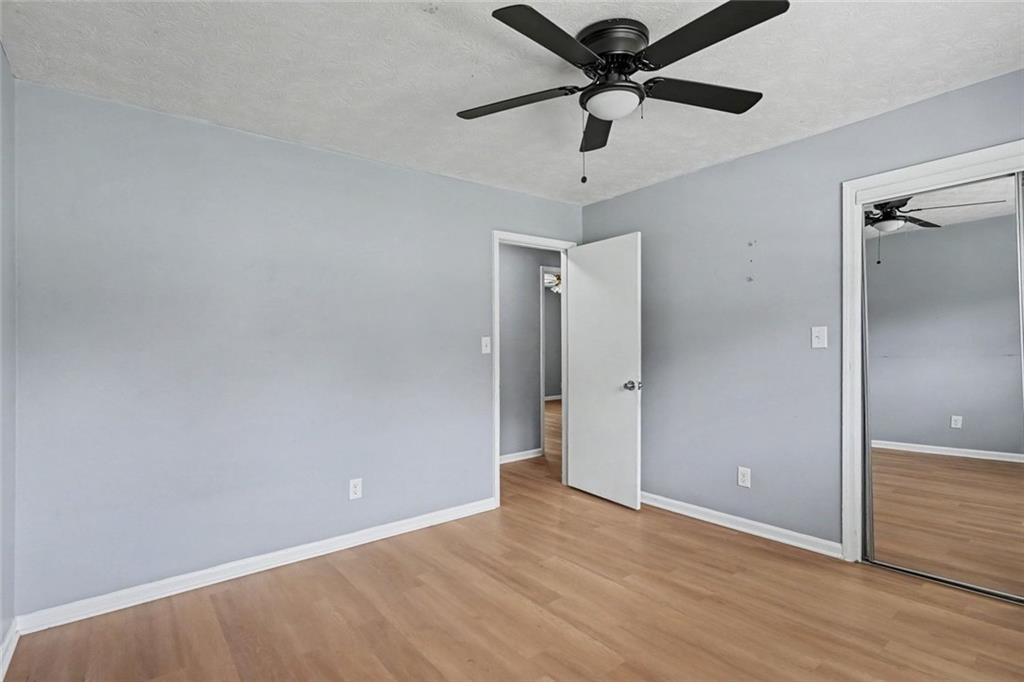 8806 Twin Oaks Drive Property Photo 16