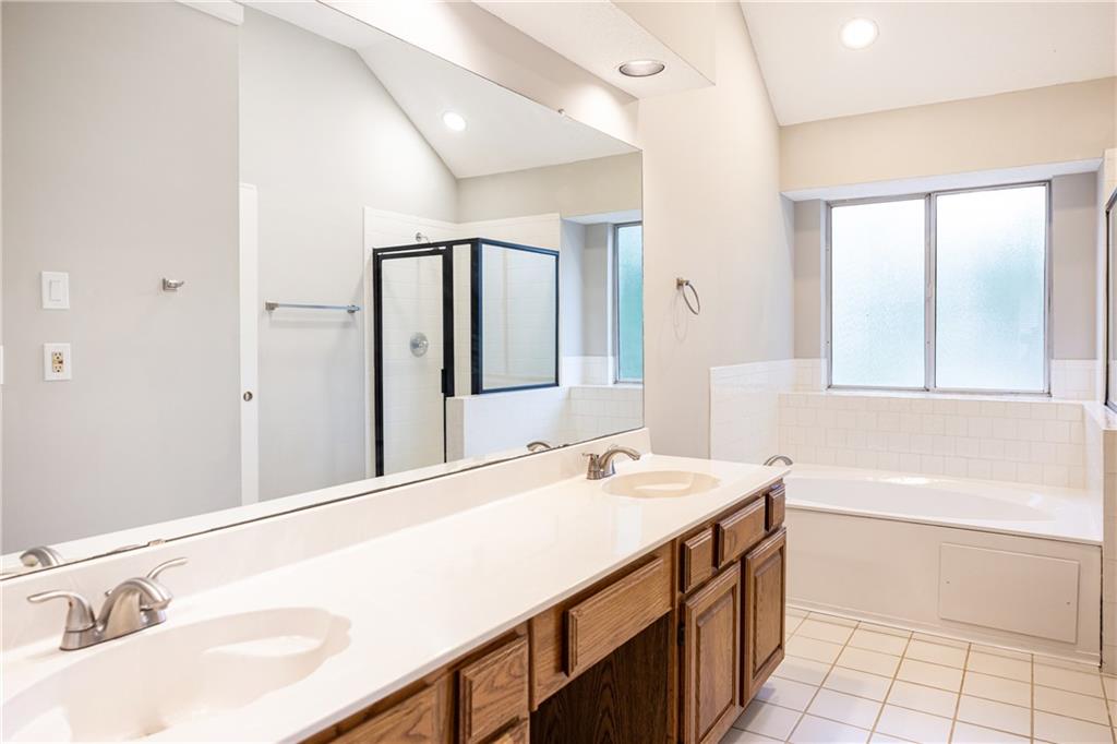 245 Greenmont Circle Property Photo 20