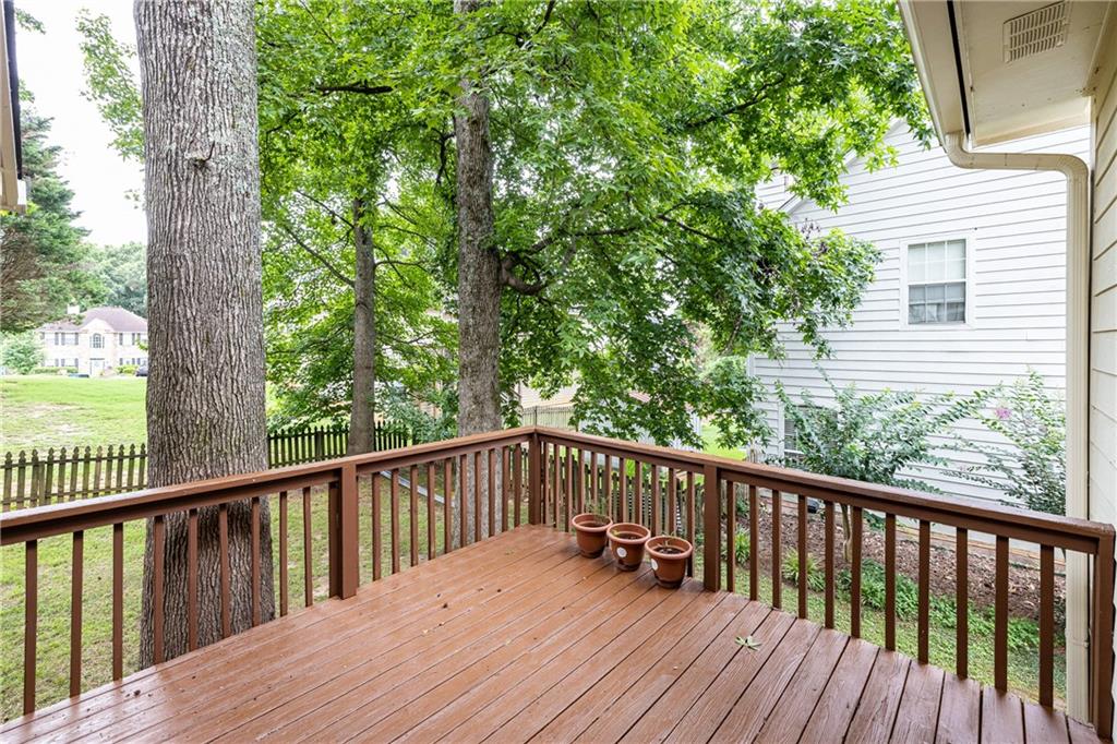 245 Greenmont Circle Property Photo 31