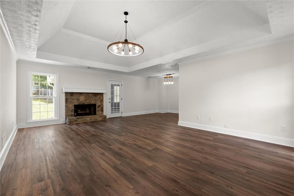 5015 Logans Run Property Photo 7
