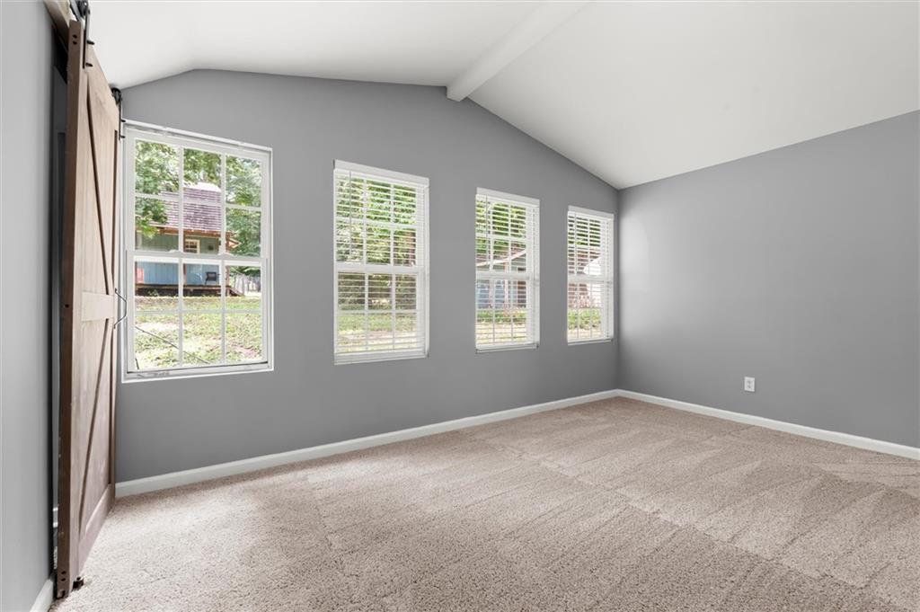 5015 Logans Run Property Photo 20