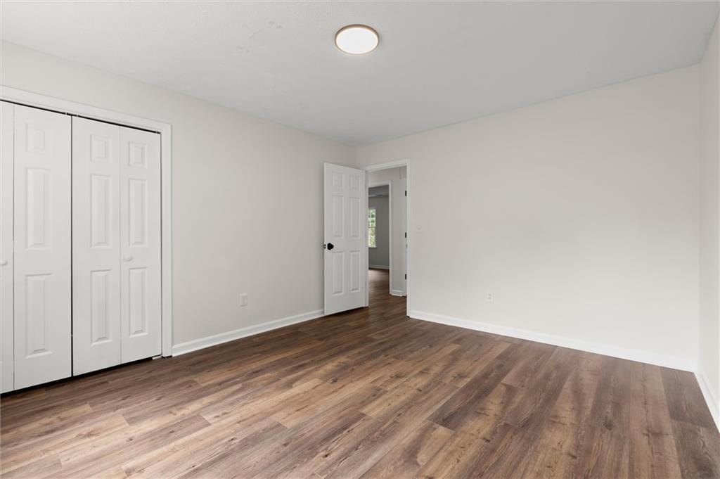 5015 Logans Run Property Photo 33