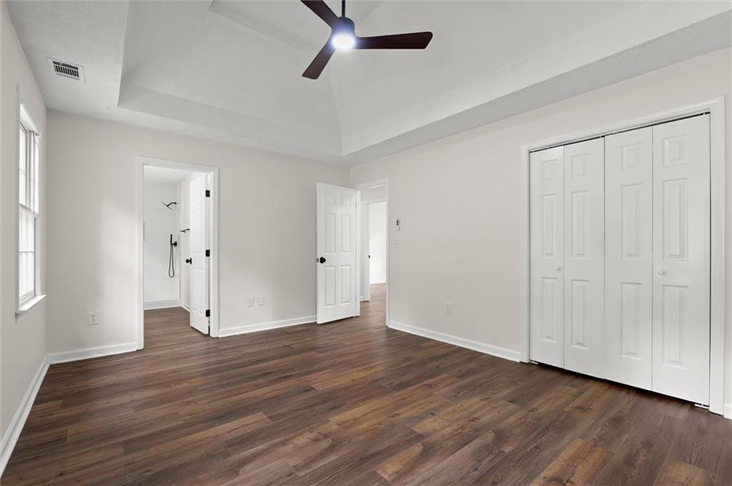 5015 Logans Run Property Photo 35