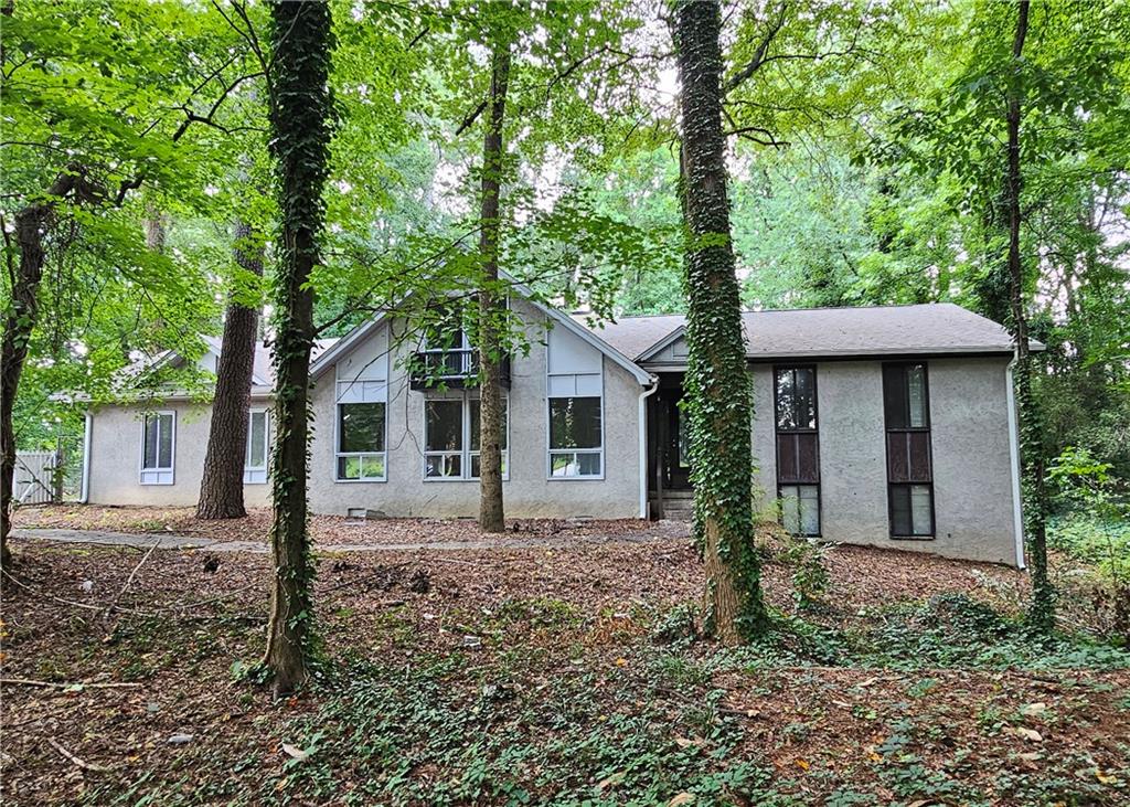 3000 Collier Drive Nw Property Photo 1