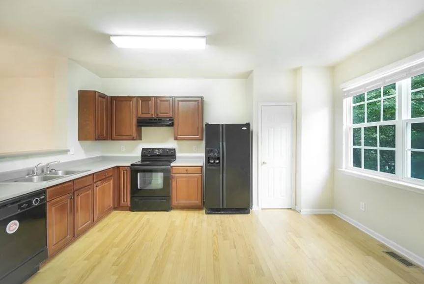 2251 Landing Ridge Drive Property Photo 10