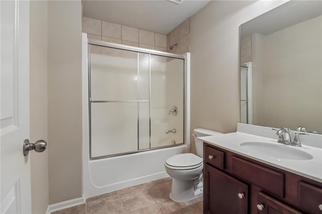 55 Grampian Way Property Photo 40