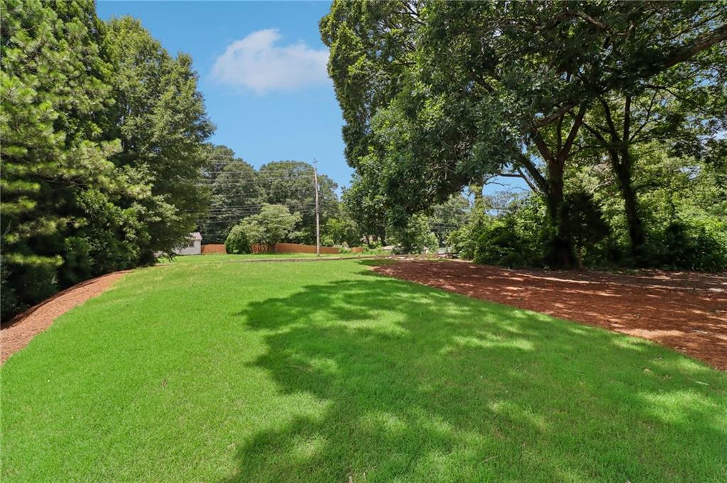 55 Grampian Way Property Photo 63
