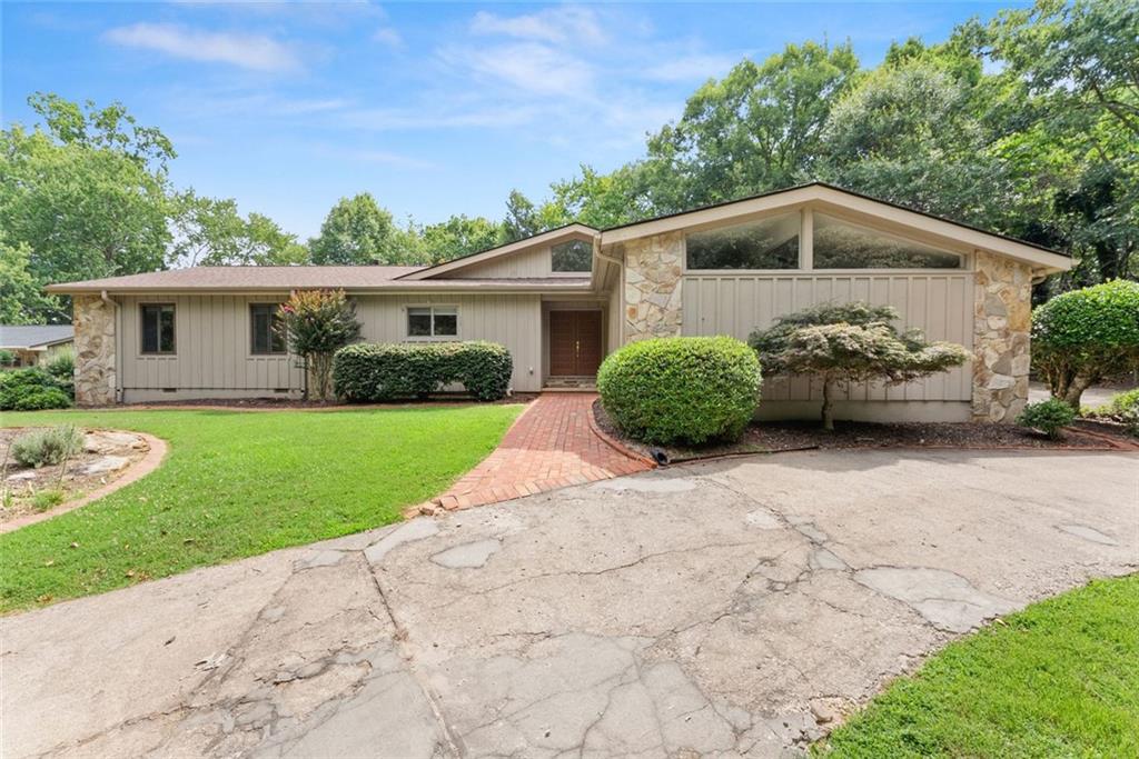 5672 High Harbor Court Property Photo 1