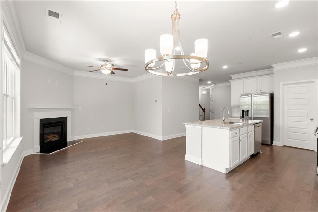 1543 Summer Song Drive Property Photo 7