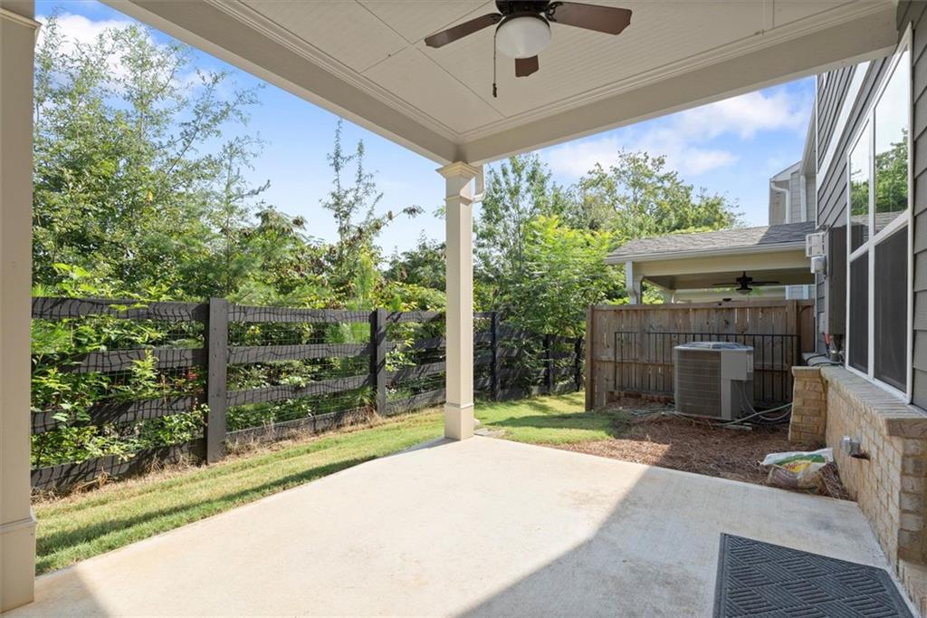 1543 Summer Song Drive Property Photo 28
