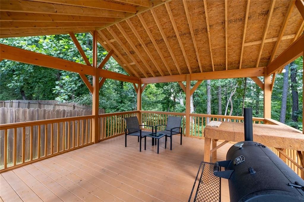 811 Overlook Trail Property Photo 33