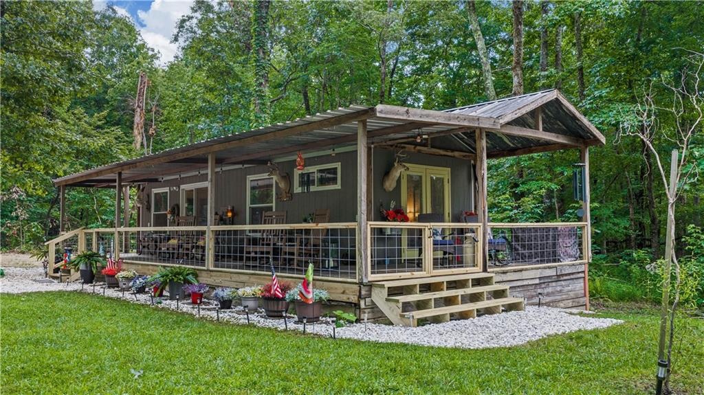 305 Golf Course Road Property Photo 8