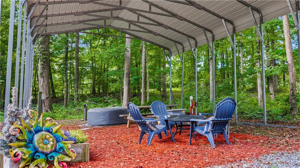 305 Golf Course Road Property Photo 17