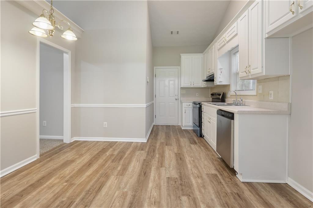 215 Cambridge Way Property Photo 11