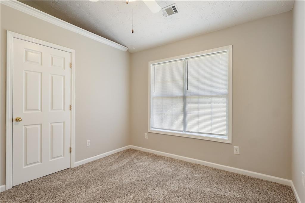 215 Cambridge Way Property Photo 19