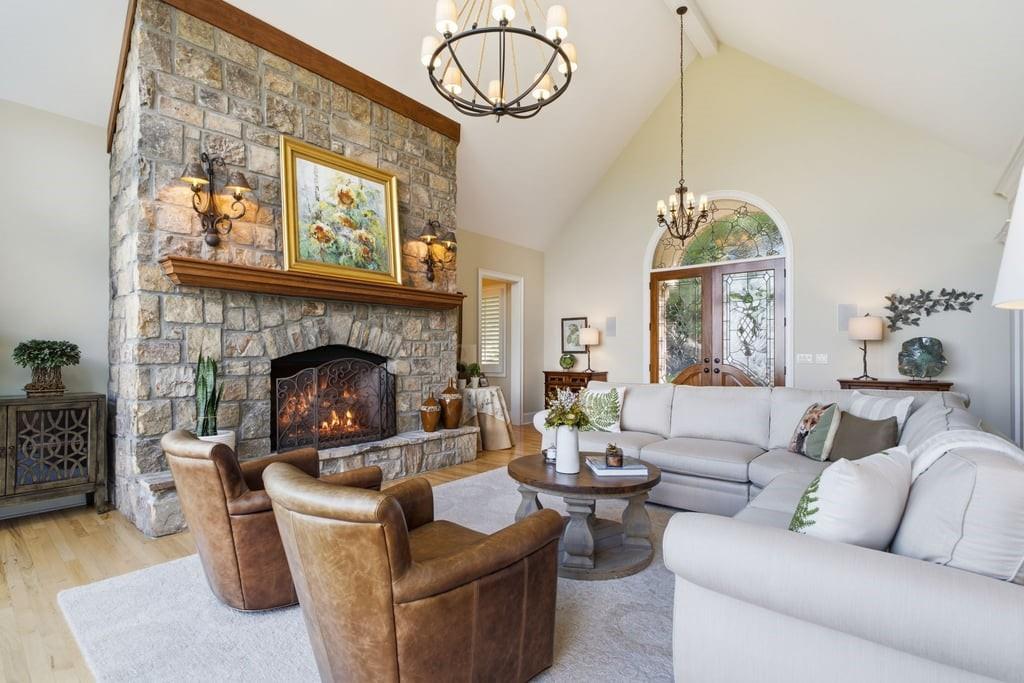 84 Fox Claw Knoll Property Photo 8