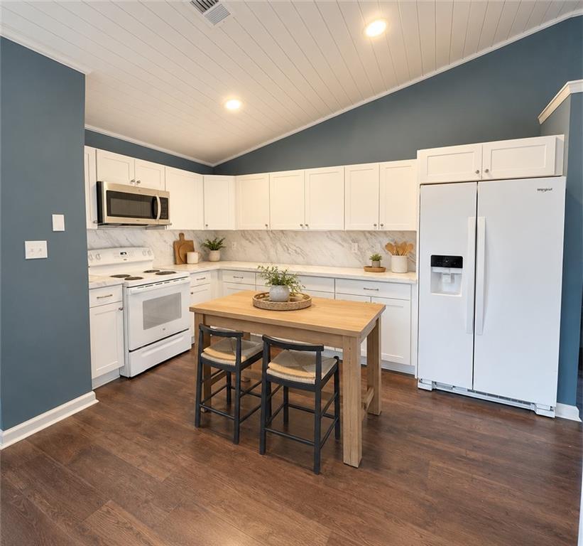 471 Springfield Drive Property Photo 4