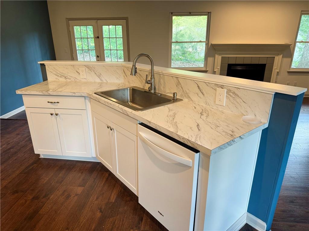 471 Springfield Drive Property Photo 9