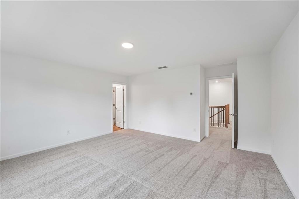 320 Dearborn Drive Property Photo 18