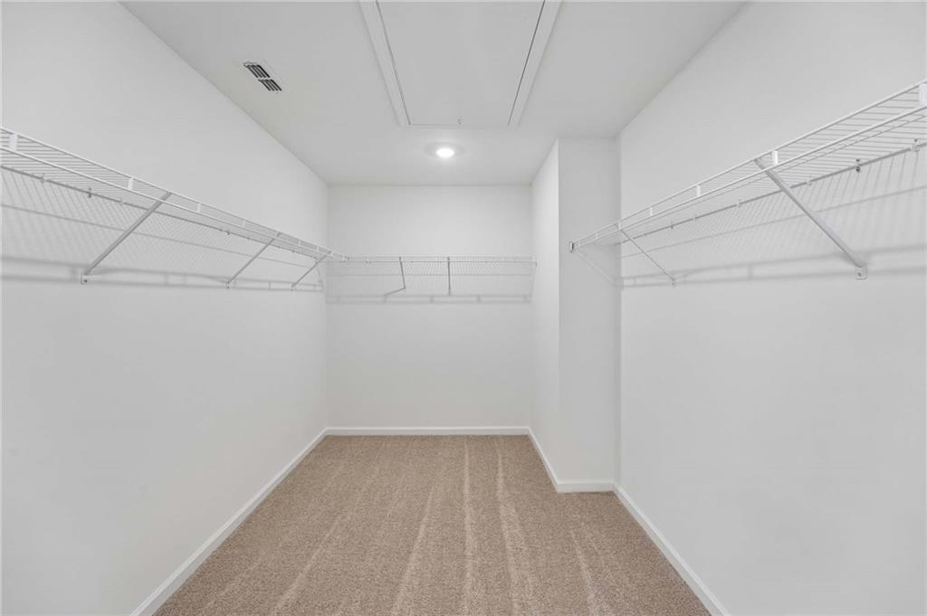 320 Dearborn Drive Property Photo 22