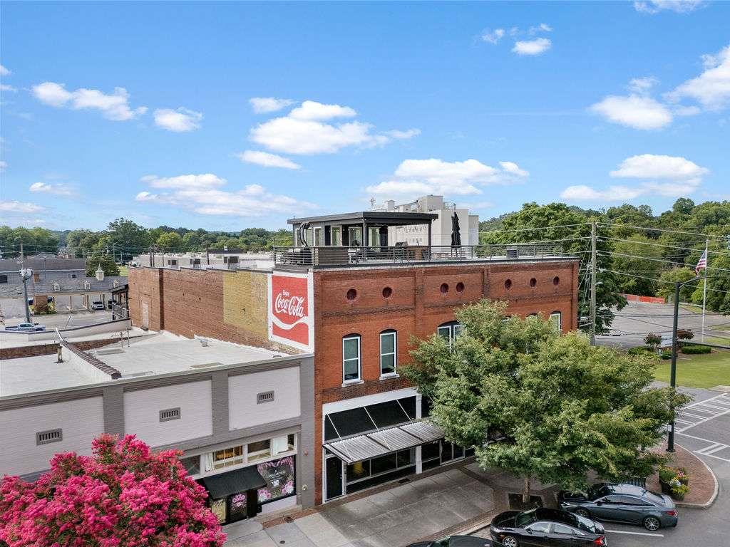 100 Broad Street Property Photo 7