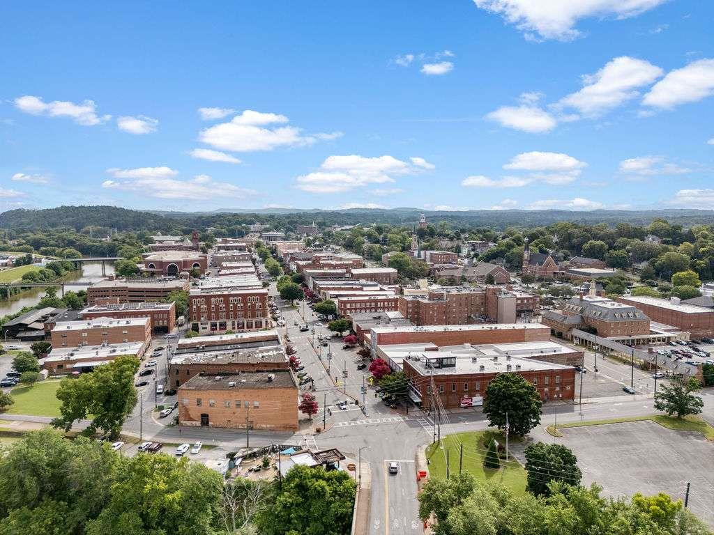 100 Broad Street Property Photo 11