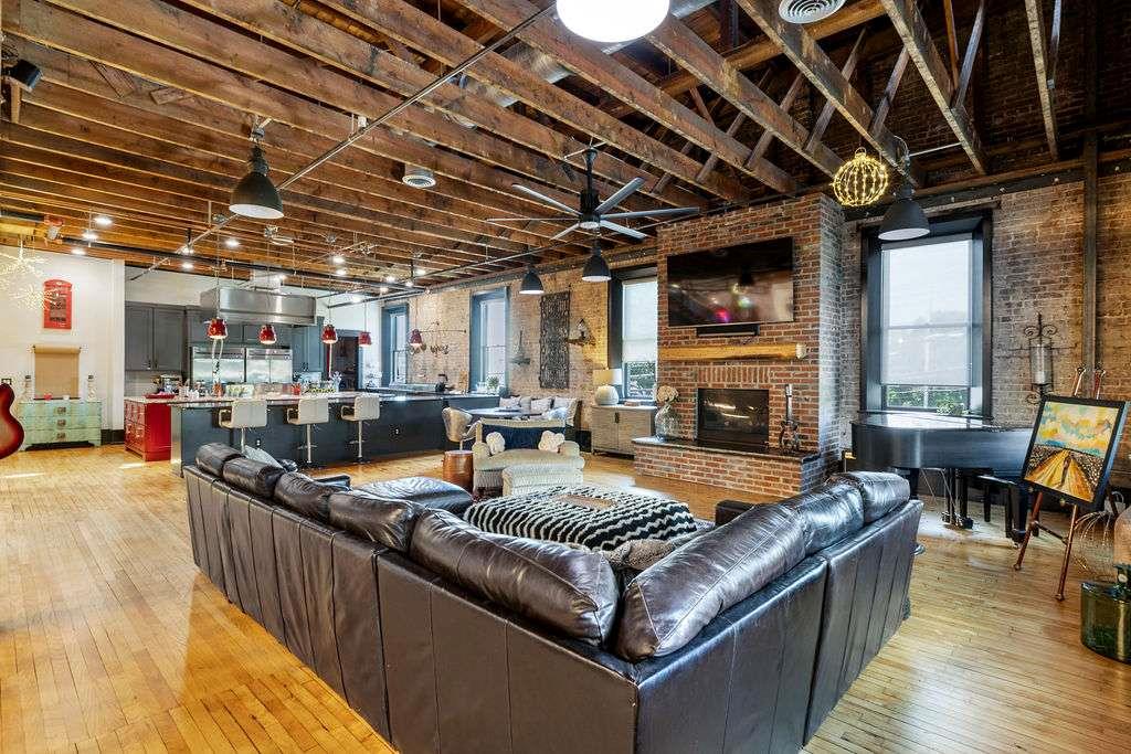 100 Broad Street Property Photo 44