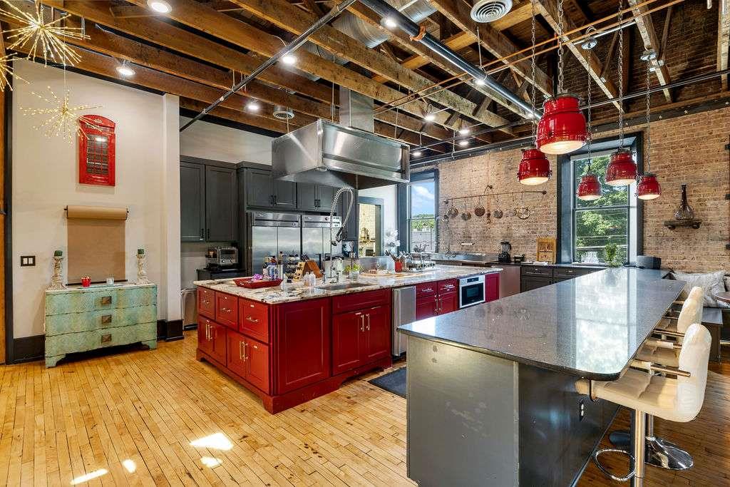 100 Broad Street Property Photo 51