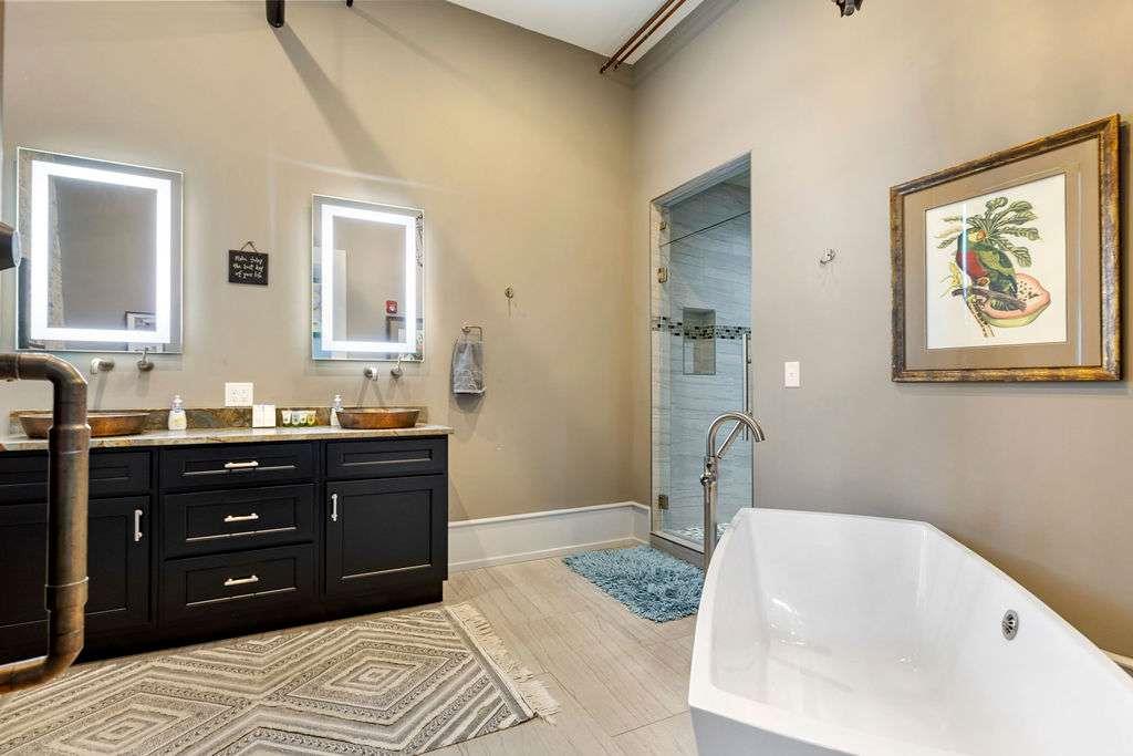 100 Broad Street Property Photo 66